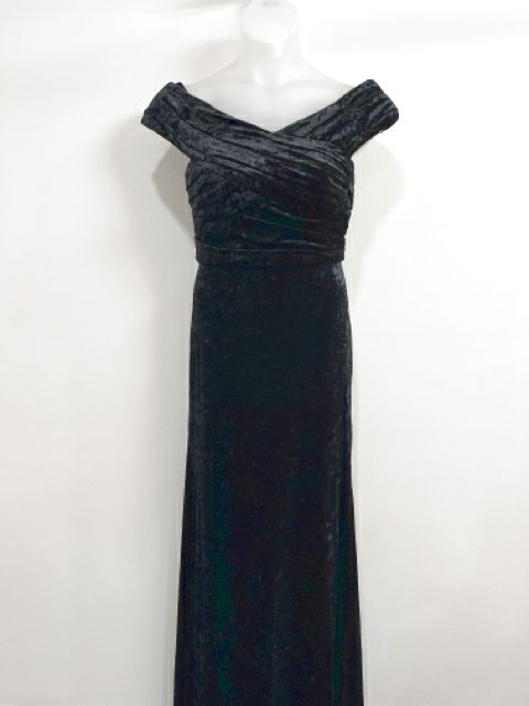 Sherri Hill Size Large Black Dress