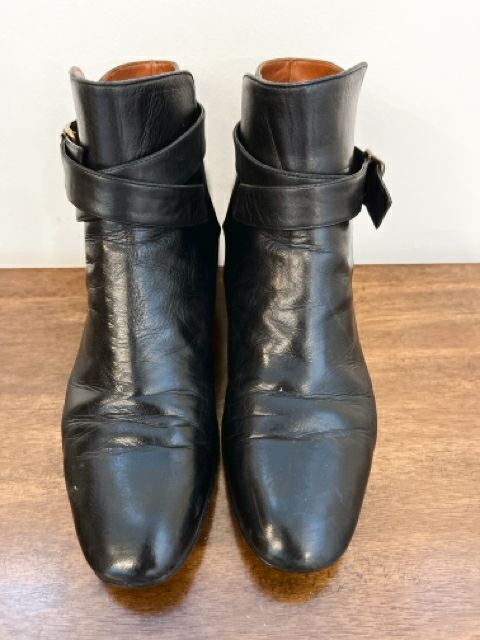 Michel Vivien Size 7 Black Shoes