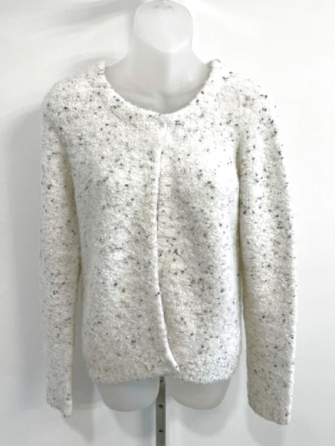 Lilla P Size Medium Cream Sweater