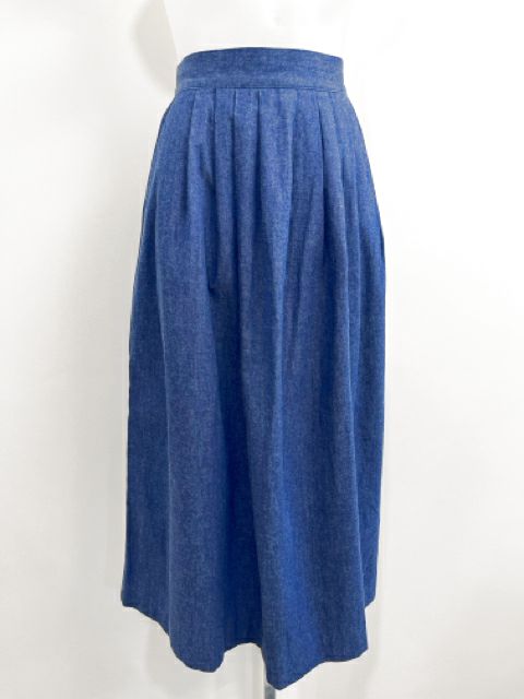 Manor House Size Small Denim Skirt