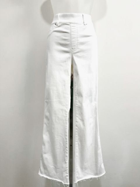 Spanx Size Medium White Jeans