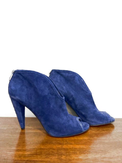 Vince Camuto Size 8 Blue Shoes