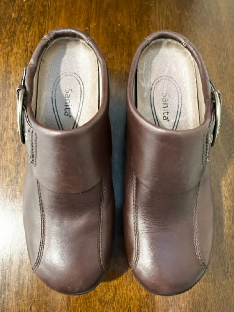 Sanita Size 6.5 Brown Shoes