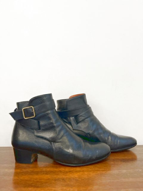 Michel Vivien Size 7 Black Shoes