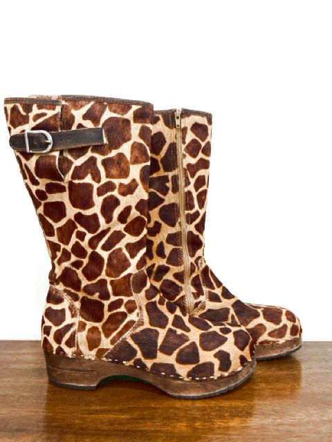 Hanna Andersson Size 8.5 Animal print Shoes