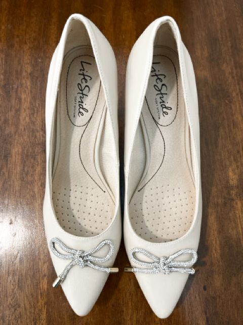 Lifestride Size 6.5 Off-white Shoes