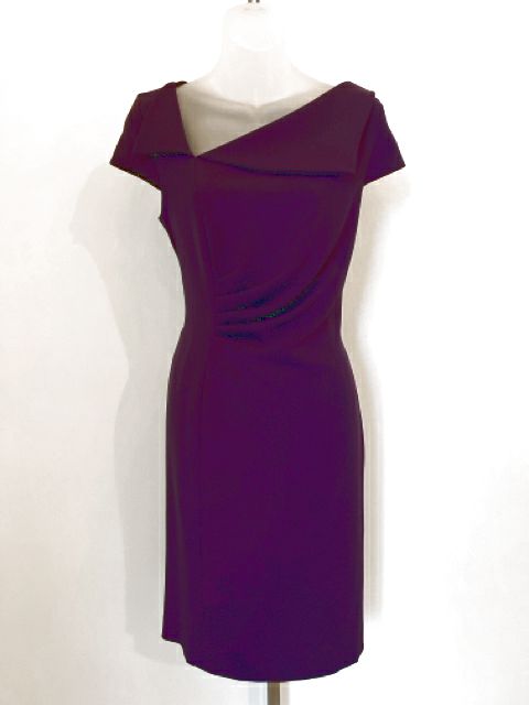 Tahari Size Medium Purple Dress