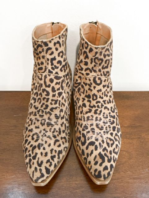 Dingo Size 6.5 Animal print Shoes