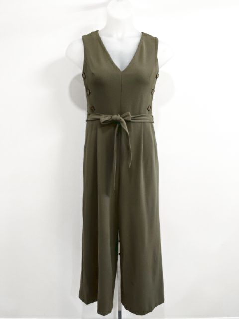 Calvin Klein Size Medium Olive Romper