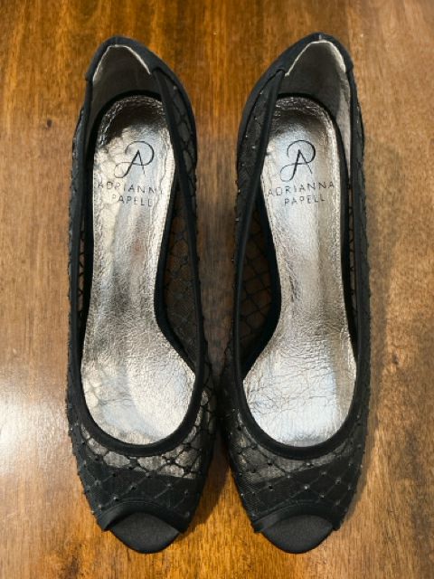 Adrianna Papell Size 8 Black Shoes