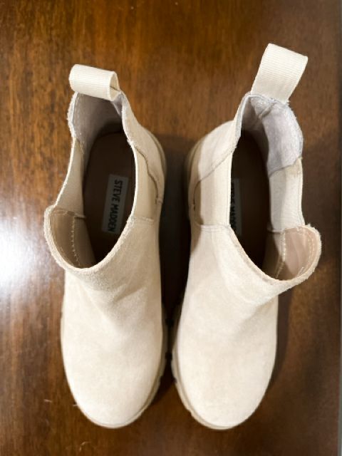 Steve Madden Size 7 Beige Shoes