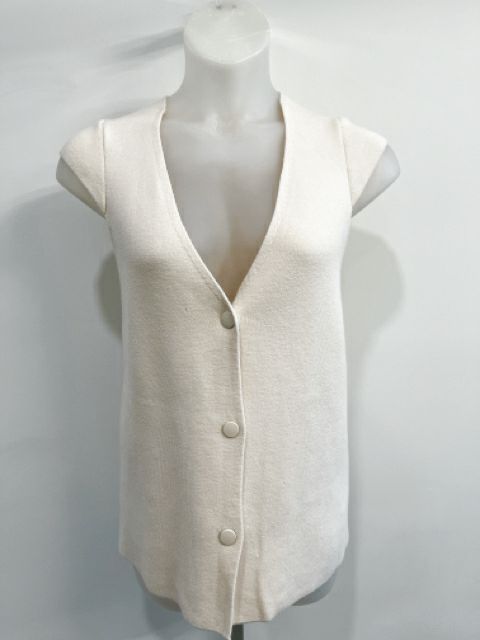 Anthropologie Size Medium Cream Sweater
