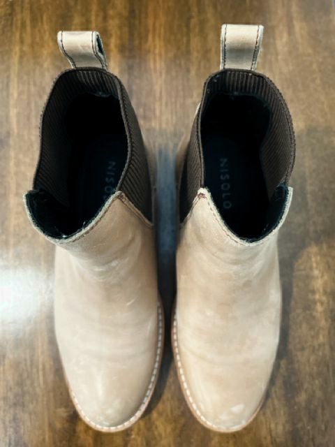 Nisolo Size 7.5 Tan Shoes