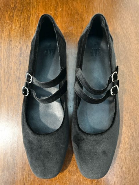 Gap Size 9 Black Shoes