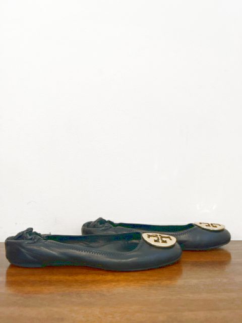 Tory Burch Size 7 Black Shoes