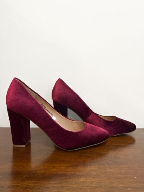 A New Day Size 10 Burgundy Shoes