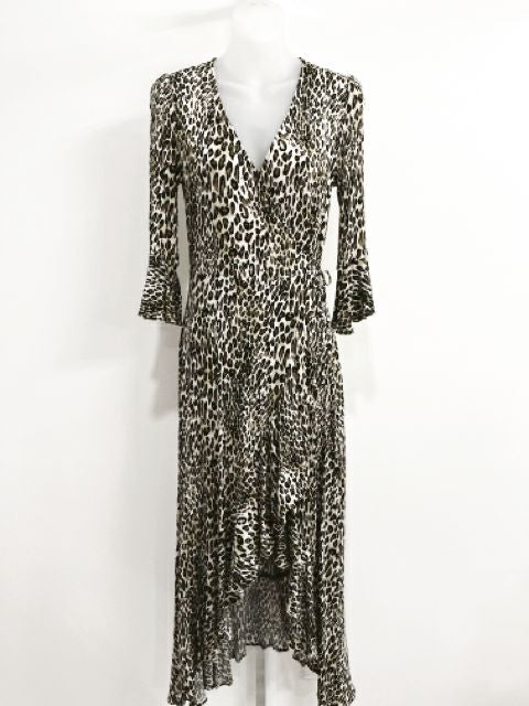 Easel Size Small Animal print Dress