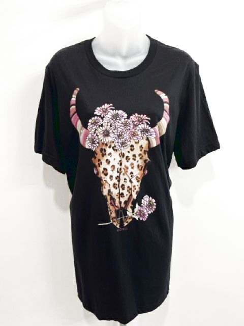 Size Large Black T-Shirt