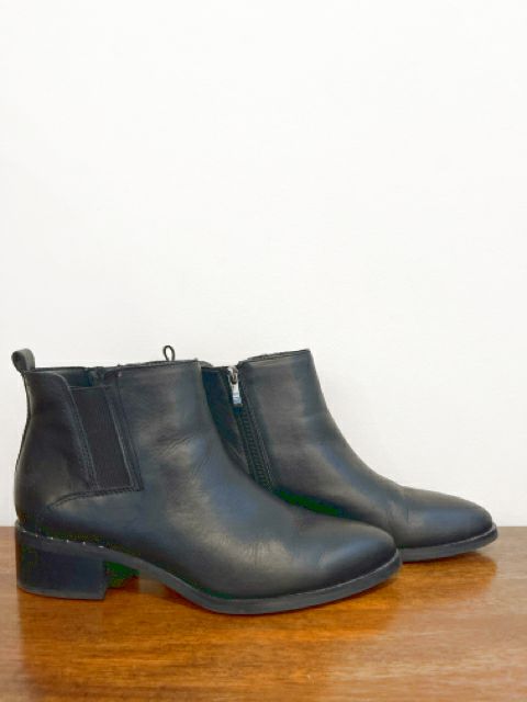 Franco Sarto Size 8.5 Black Shoes