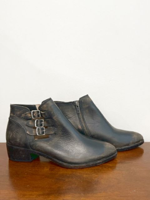 Frye Size 8 Black Shoes