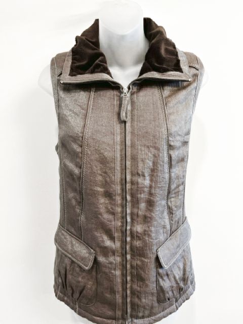 Chicos Size Medium Bronze Vest