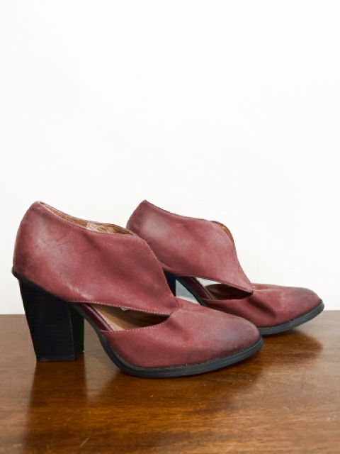 Free People Size 8 Burgundy Shoes