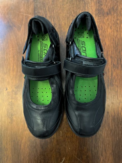 Mephisto Size 7 Black Shoes