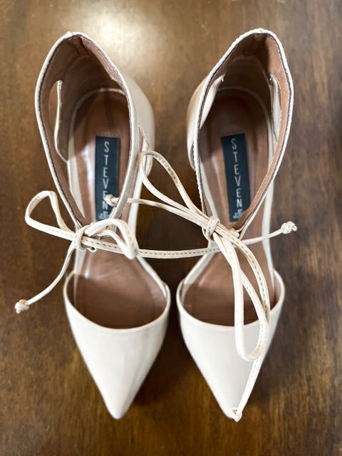 Steve Madden Size 8 Nude Shoes