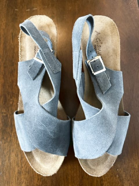A. Giannetti Size 7.5 Blue Shoes