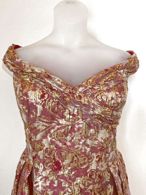 Mac Duggal Size 3X Rose Dress