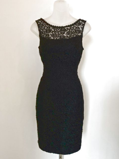 WhBlkM Size X-Small Black Dress