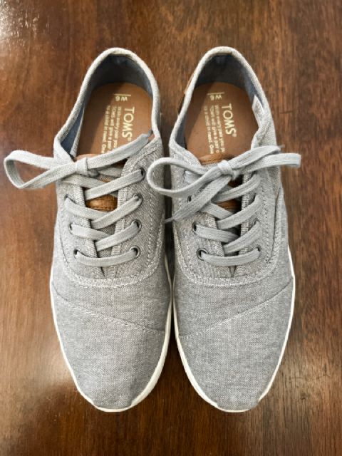 Toms Size 6 Grey Shoes