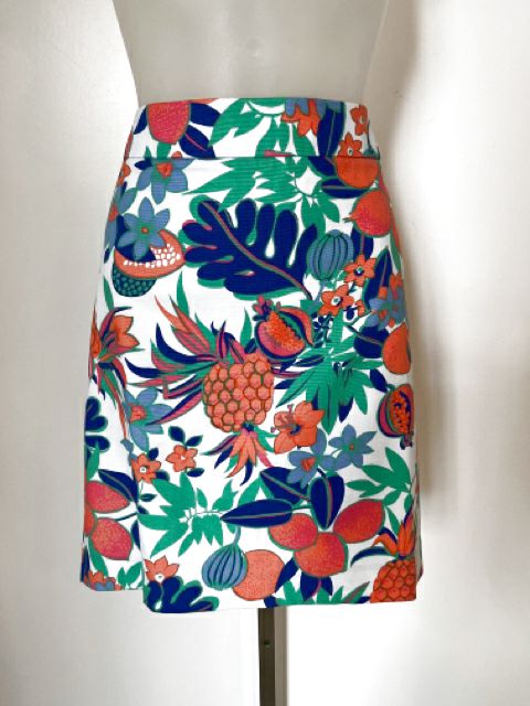 Talbots Size Medium Coral Skirt