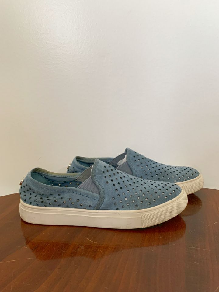 Steve Madden Size 6.5 Powder Blue Shoes