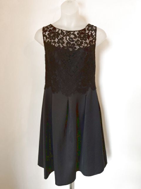 Carlisle Size X-Large Black Dress