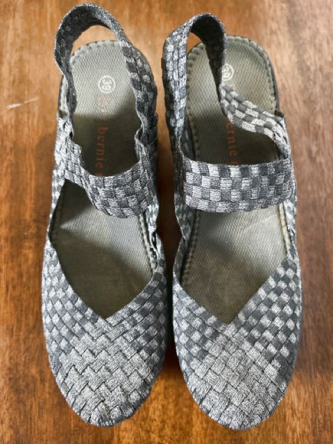 Bernie Mev Size 8 Grey Shoes
