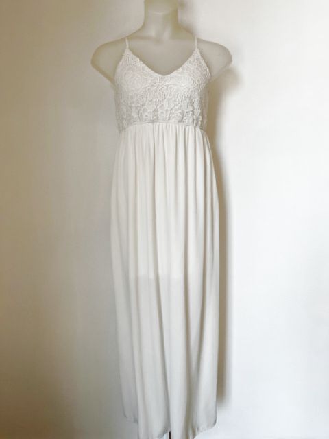 Size X-Large White Monteau Dress