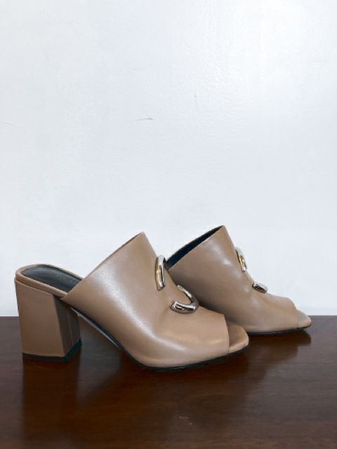 Via Spiga Size 6.5 Tan Shoes