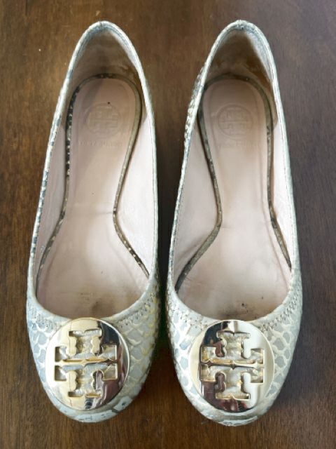 Tory Burch Size 7 Gold Shoes