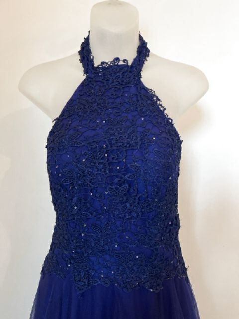 Nox Size Medium Blue Dress