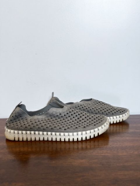 Ilse Jacobsen Size 8.5 Grey Shoes