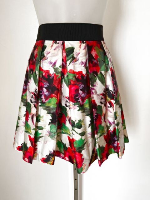 Milly Size Medium Floral print Skirt